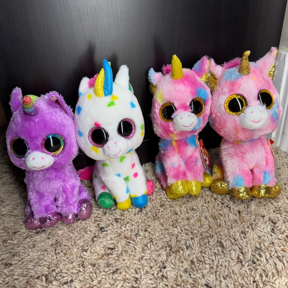 Ty Beanie Boo’s Unicorn Plush Toy lot of 4